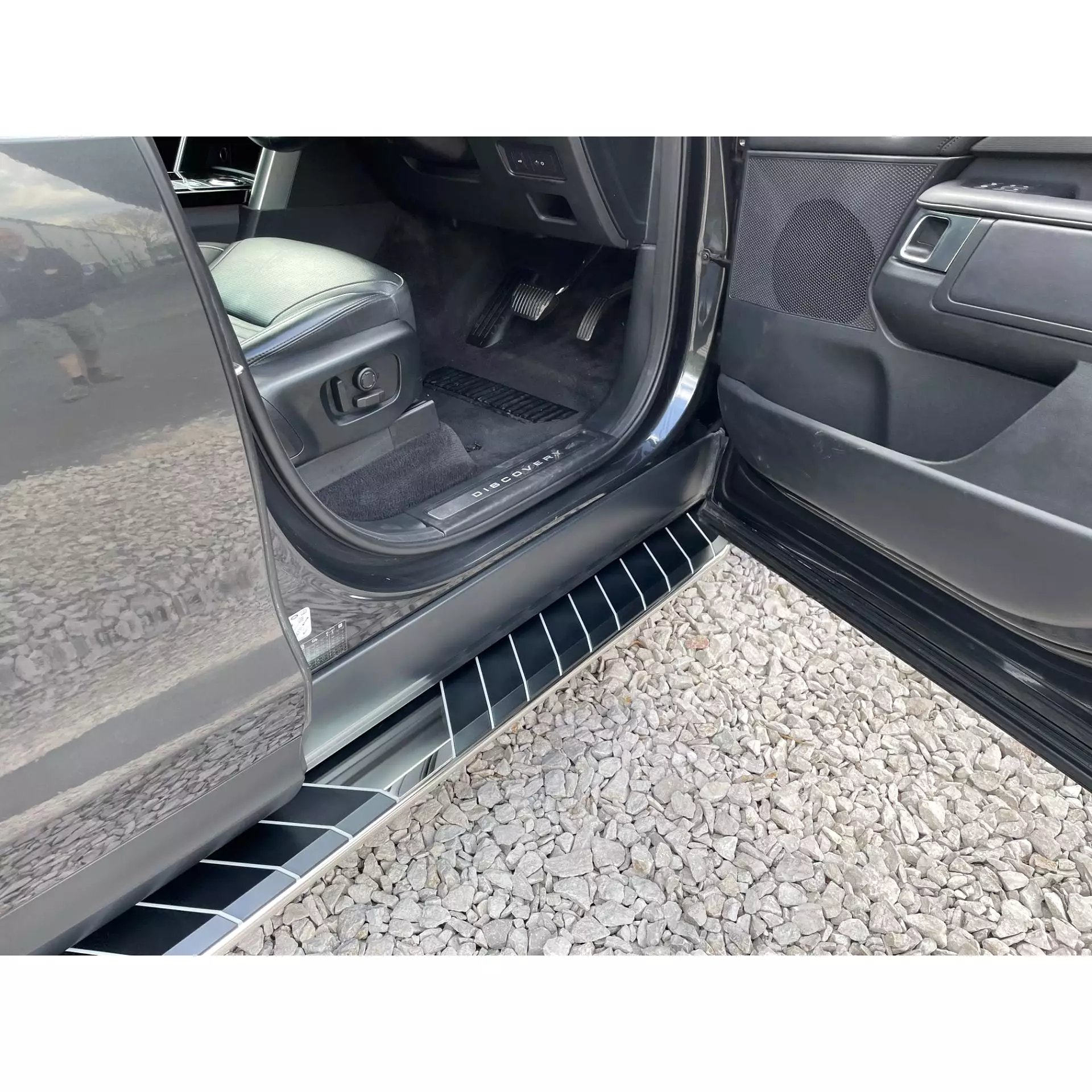 VIP Side Steps Running Boards for Land Rover Discovery 5 2017+